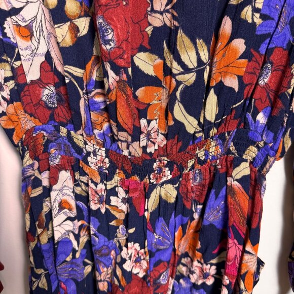 BAND OF GYPSIES COLORFUL FLORAL GAUZY SURPLICE SHORT ROMPER WIGH BALLOON SLEEVES - Picture 9 of 11